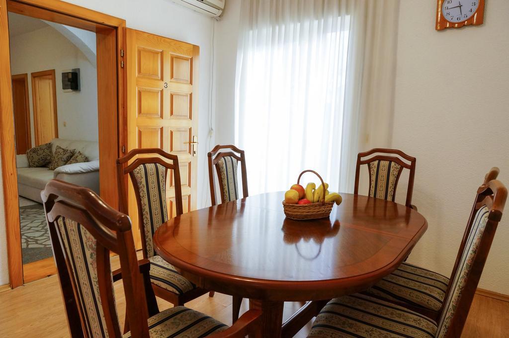 Guest House Heart Of بودفا المظهر الخارجي الصورة
