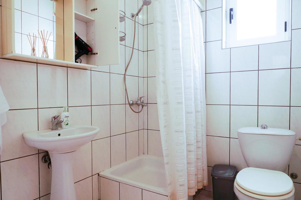 Guest House Heart Of بودفا المظهر الخارجي الصورة
